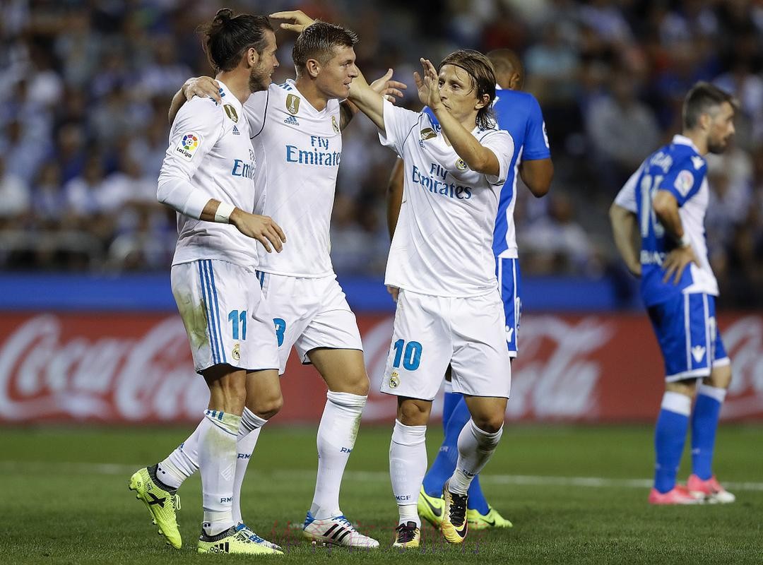 西甲-贝林厄姆2射1传率队逆转 皇马3-1阿尔梅里亚 西甲-贝林厄姆2射1传率队逆转 皇马3-1阿尔梅里亚