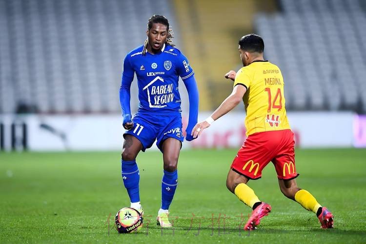 布特拉格诺:领先时球队和球员知道如何处理比赛